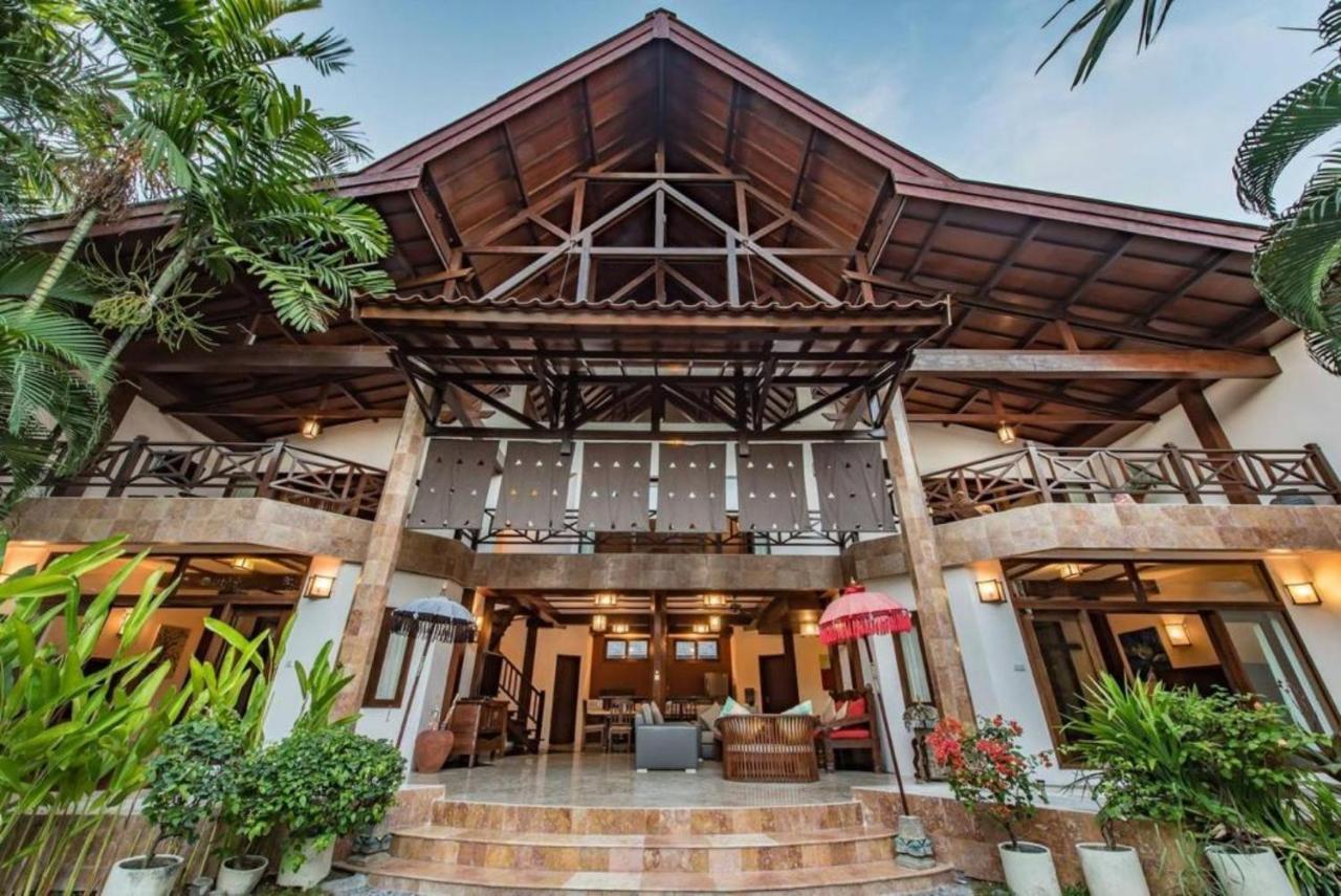 New Daria Villas Seminyak Exterior photo